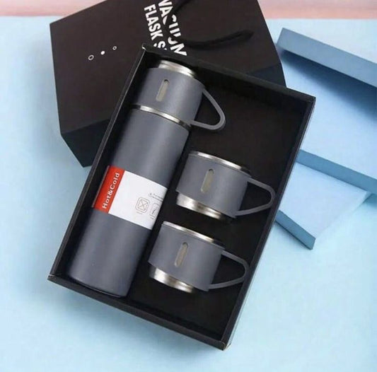 Portable 500ml Vacuum Flask Bottle With 3 Additional Cups -